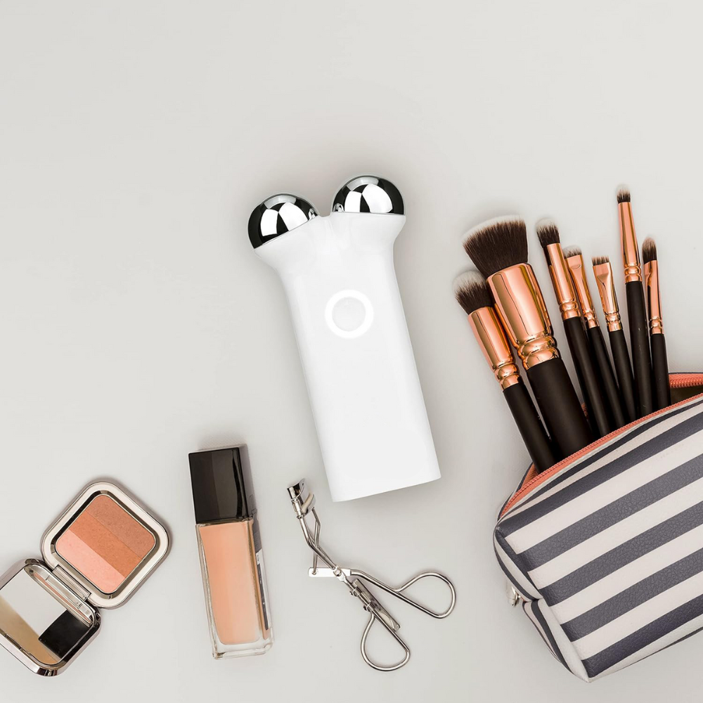 Liorae LiftX EMS facial toning device for sculpting