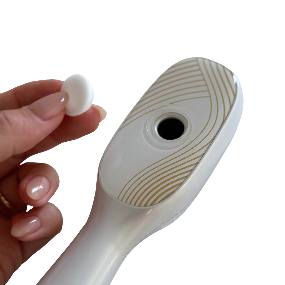 Nano Comb device targeting thinning hair with liquid tank for scalp liquids/serums